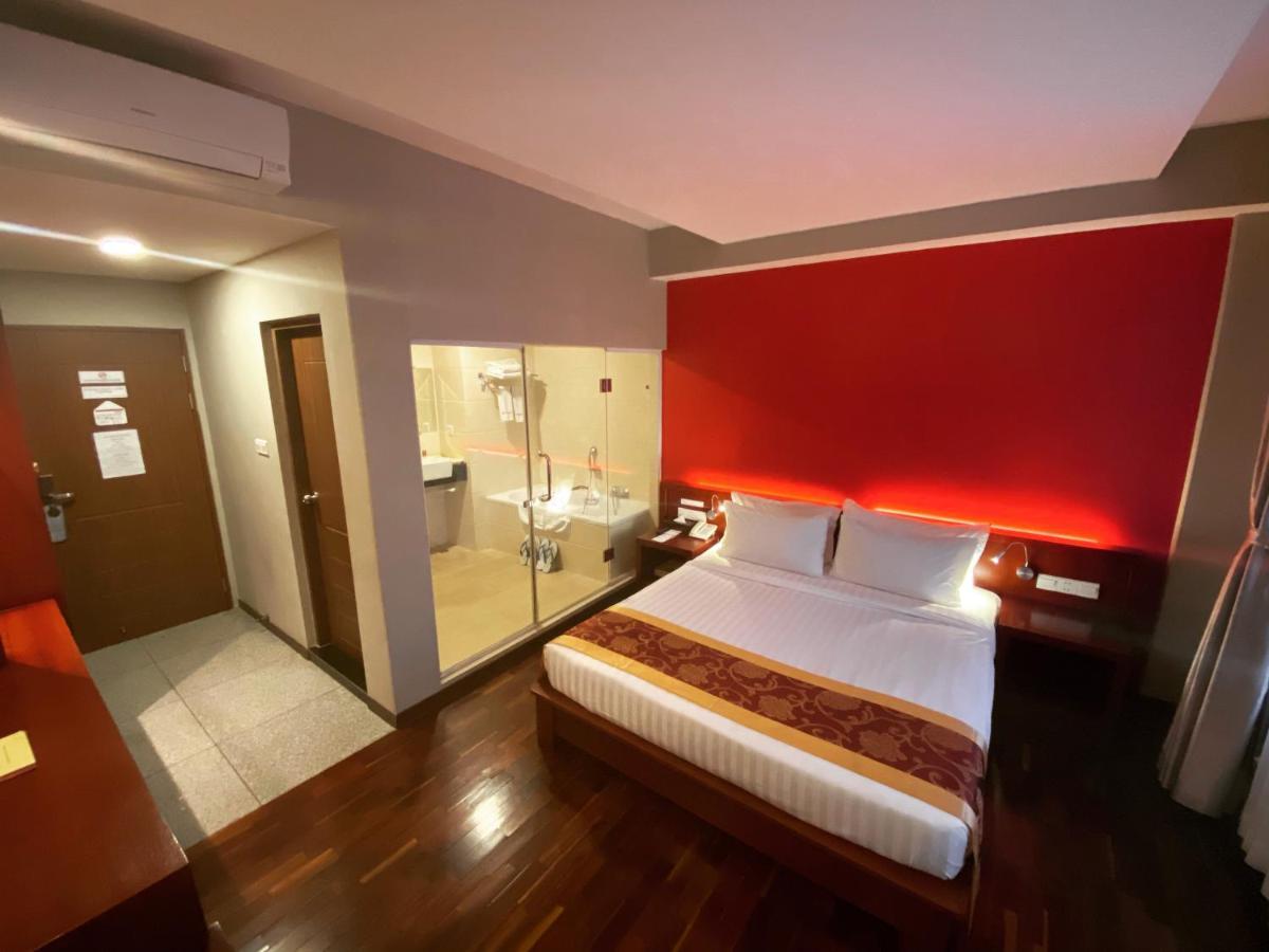 My Dream Hotel Yangon Esterno foto