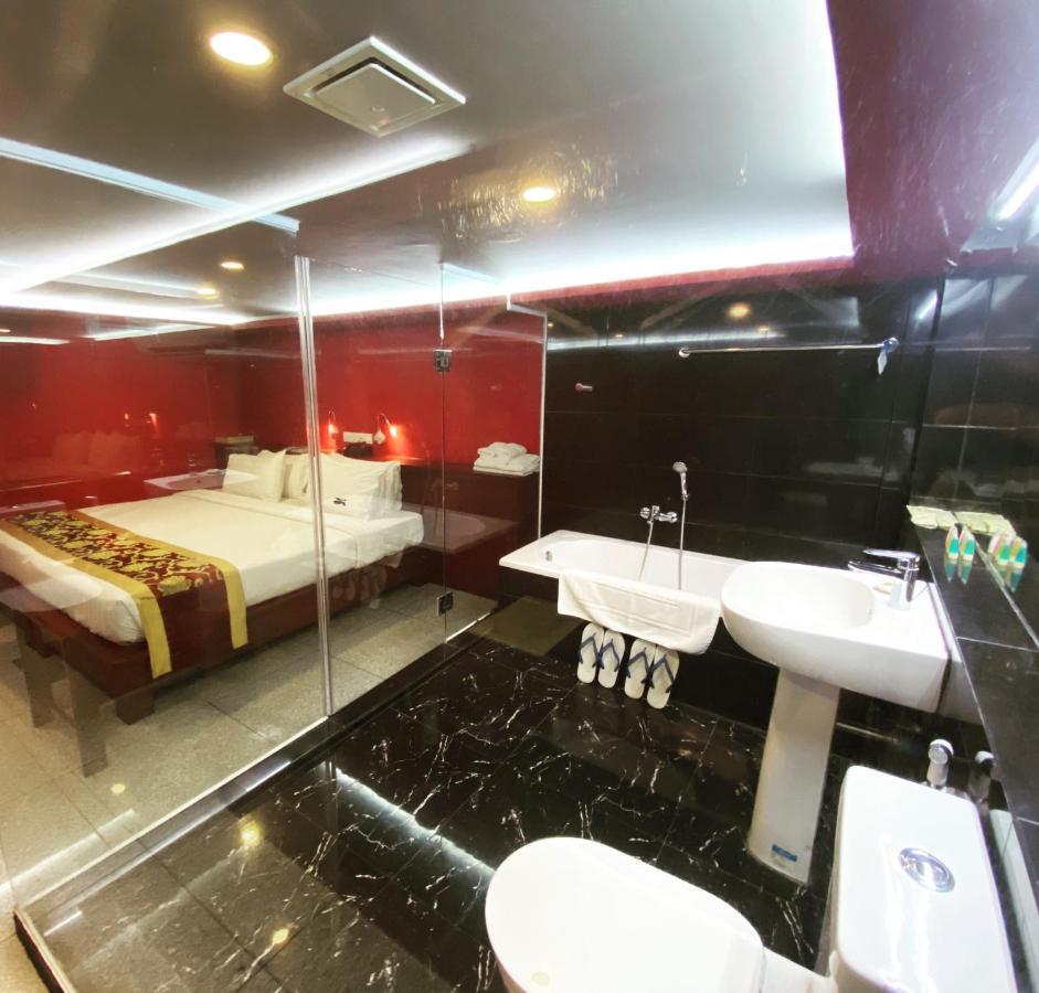 My Dream Hotel Yangon Esterno foto
